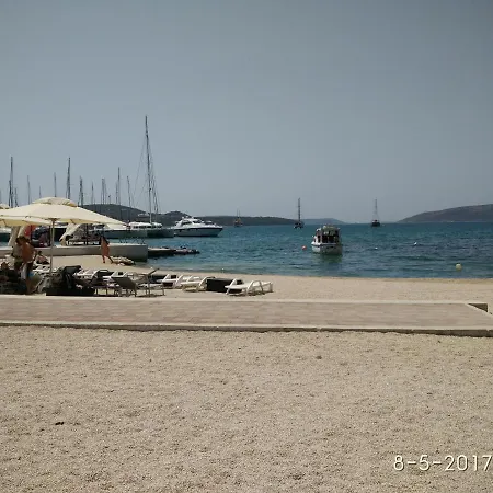 Apartment Gina Trogir