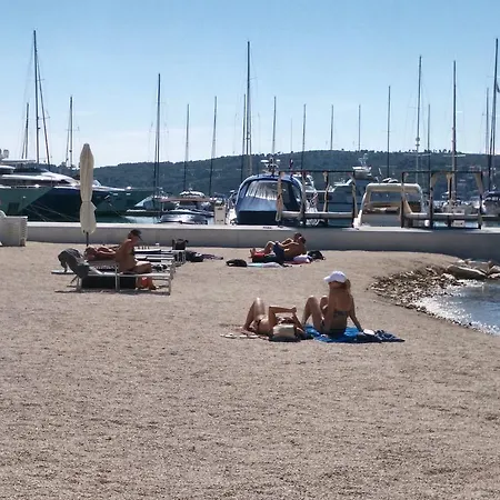 Gina * Trogir