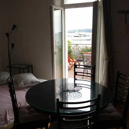Gina Apartmán