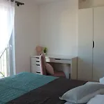 Gina Apartament *